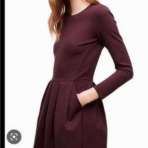 Wilfred Aritzia Long Sleeve Back Zip Fit & Flare Dress. Size 2